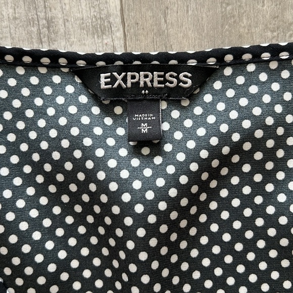 Express black and white polkadot blouse - Picture 2 of 5
